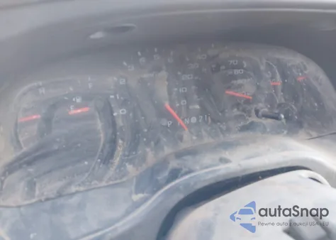 2005 Ford E-150 Commercial/Recreational z USA, uszkodzony, nr VIN 1FTRE14W35HB18761